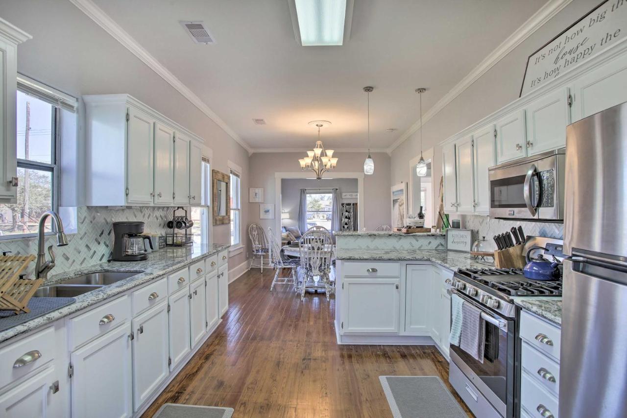 Cozy Beach Bungalow Near Galveston Seawall And Pier Ngoại thất bức ảnh